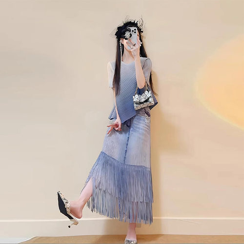 2025夏季新款时尚套装女三宅百搭无袖上衣高腰显瘦流苏褶皱半身裙