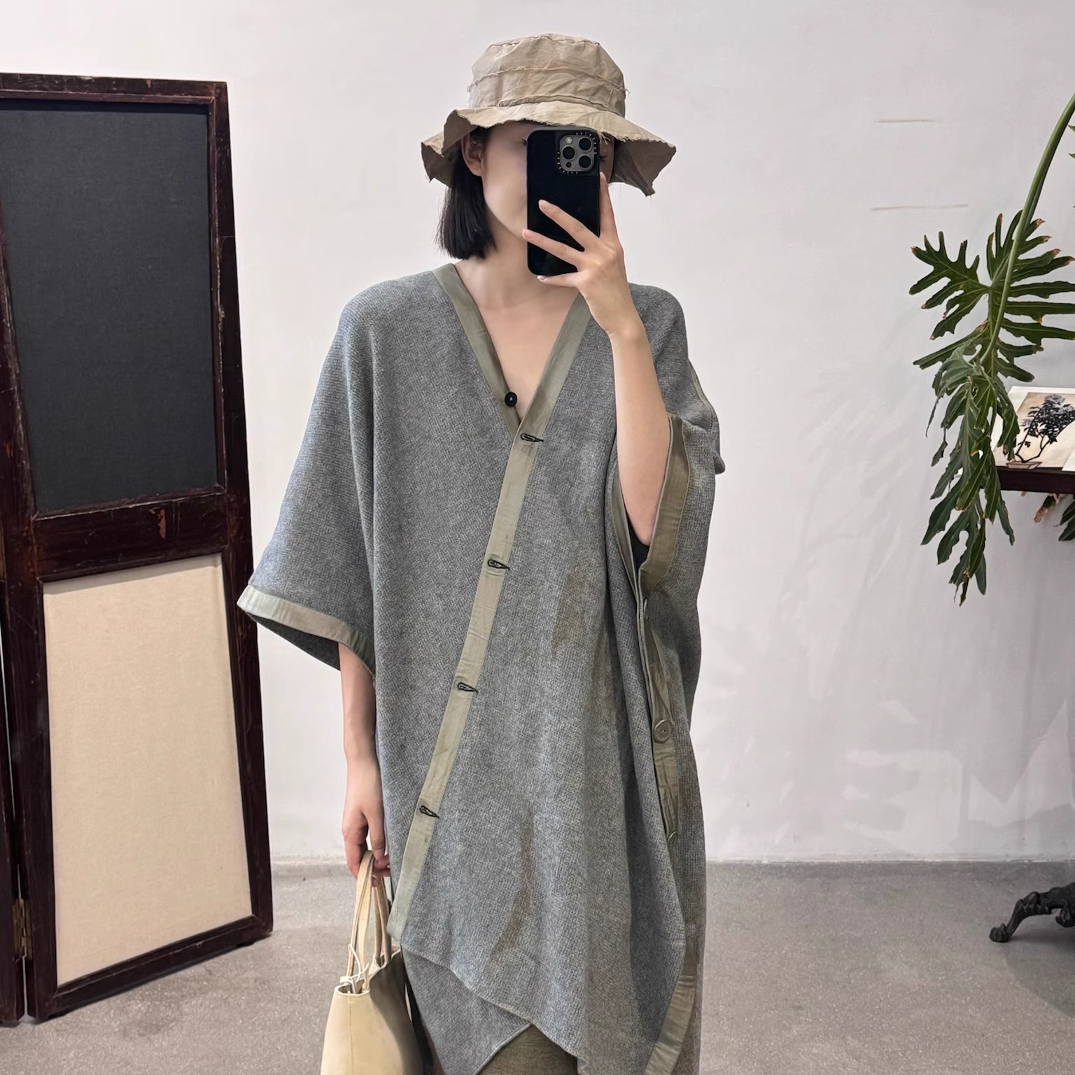 蝙蝠袖羊绒斗篷双色选