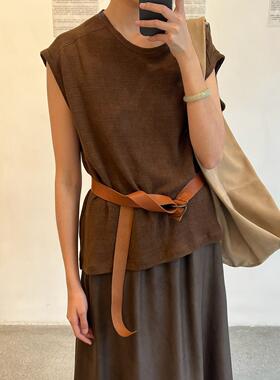 Cha 官方 | Aviva Jifei Xue 25春夏 复古亚麻无袖上衣