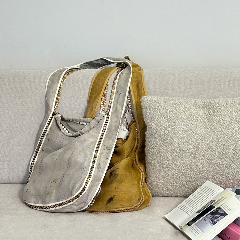 【八五折】Cha 官方 | Mutedance  植物染真丝手工包系列