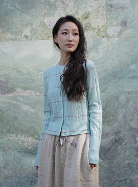 Cha 官方 | GUEST IN RESIDENCE 26早春Jane Check Cardigan开衫