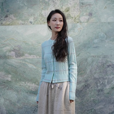 Cha 官方 | GUEST IN RESIDENCE 26早春Jane Check Cardigan开衫