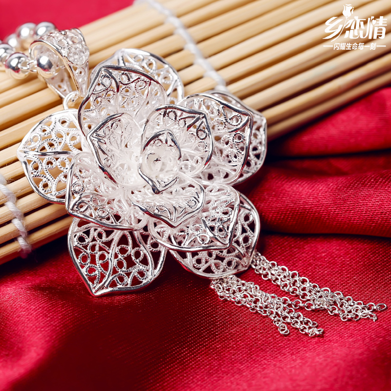 长款足银时尚风流苏项链