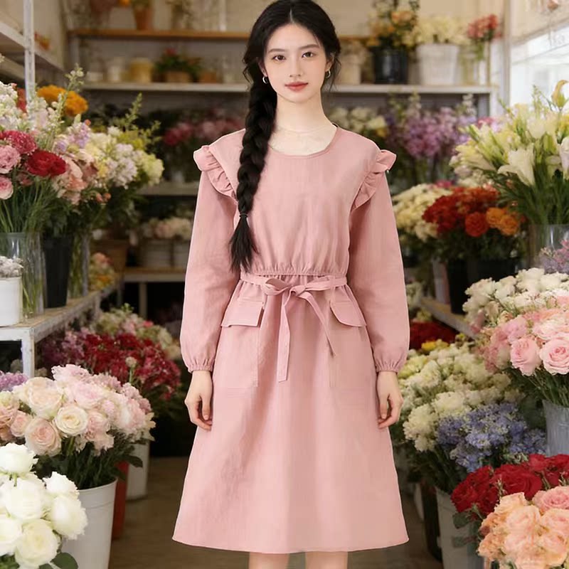 新款可爱防泼水家用收腰长袖围裙厨房做饭烘培花店美甲女款工作服