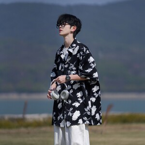 相机片港风宽松男冰丝轻熟店主风短袖衬衫大码C612P40控58