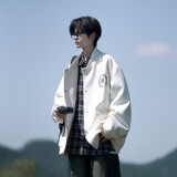 白色