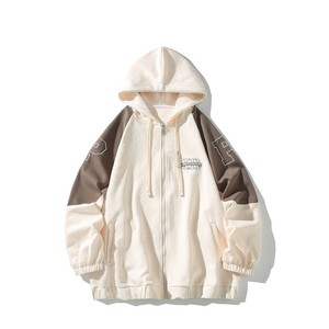 秋冬平铺白底撞色绣花大码宽松拼接卫衣时尚外套男 V912 P70 控98，女装短外套，电商A029