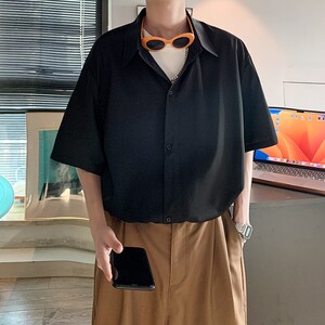 小清新冰丝二开港风大码纯色短袖衬衫白衬衣男 C655 P35 控48图片