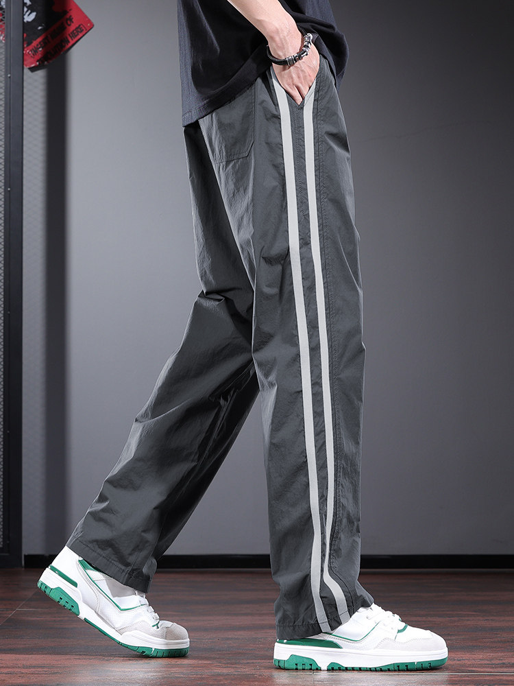 灰色休闲裤男夏季薄款宽松直筒裤2026年新款条纹高街潮流抽绳长裤
