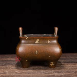 见素香坊实拍 陈巧生早期制点金冲天耳方乳炉 飞云阁底款铜炉F010