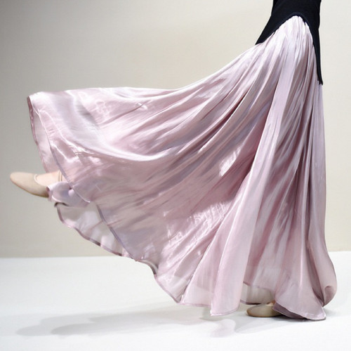 半身裙珠光不规则高腰显瘦女2025春秋新款垂感高腰仙气飘飘大摆裙