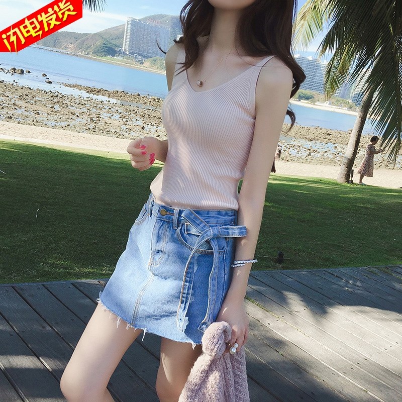 2018新款休闲v领吊带女夏外穿韩版修身感短款ch上衣