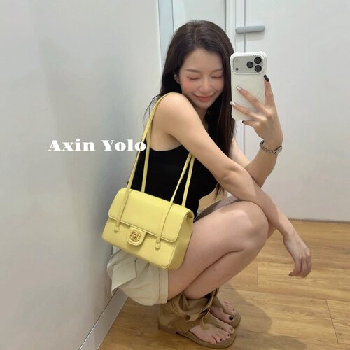 超火的！小香腋下盒子包包女牛皮