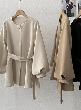 小香风系带显瘦中长款风衣外套女2026春季新款灯笼袖西装大衣UUMM