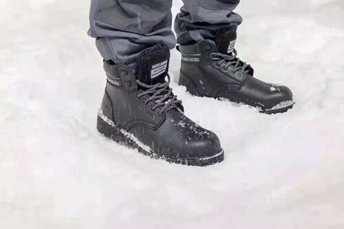 绝缘中帮牛皮防寒加绒绝缘劳保鞋