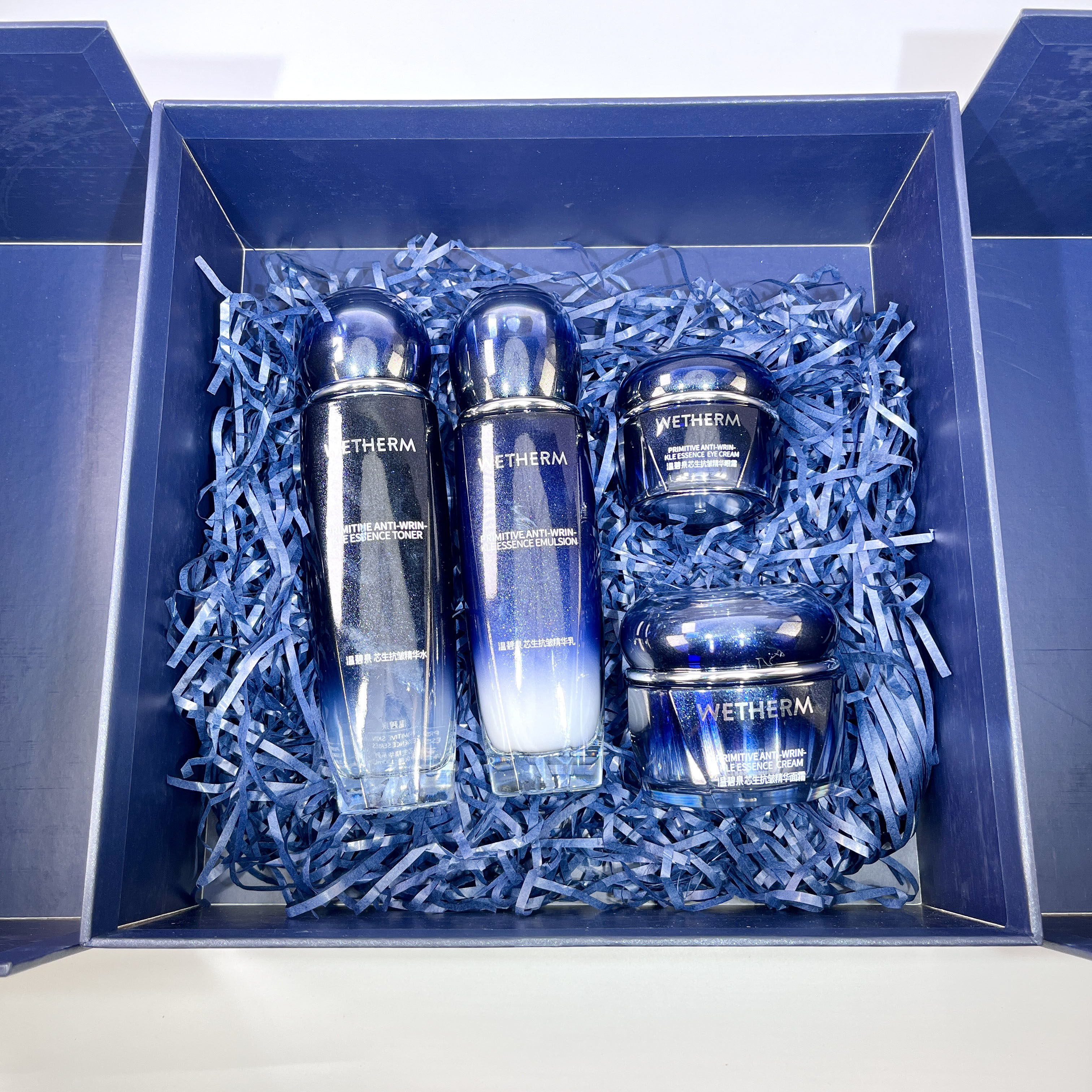 温碧泉芯生抗皱系列套盒