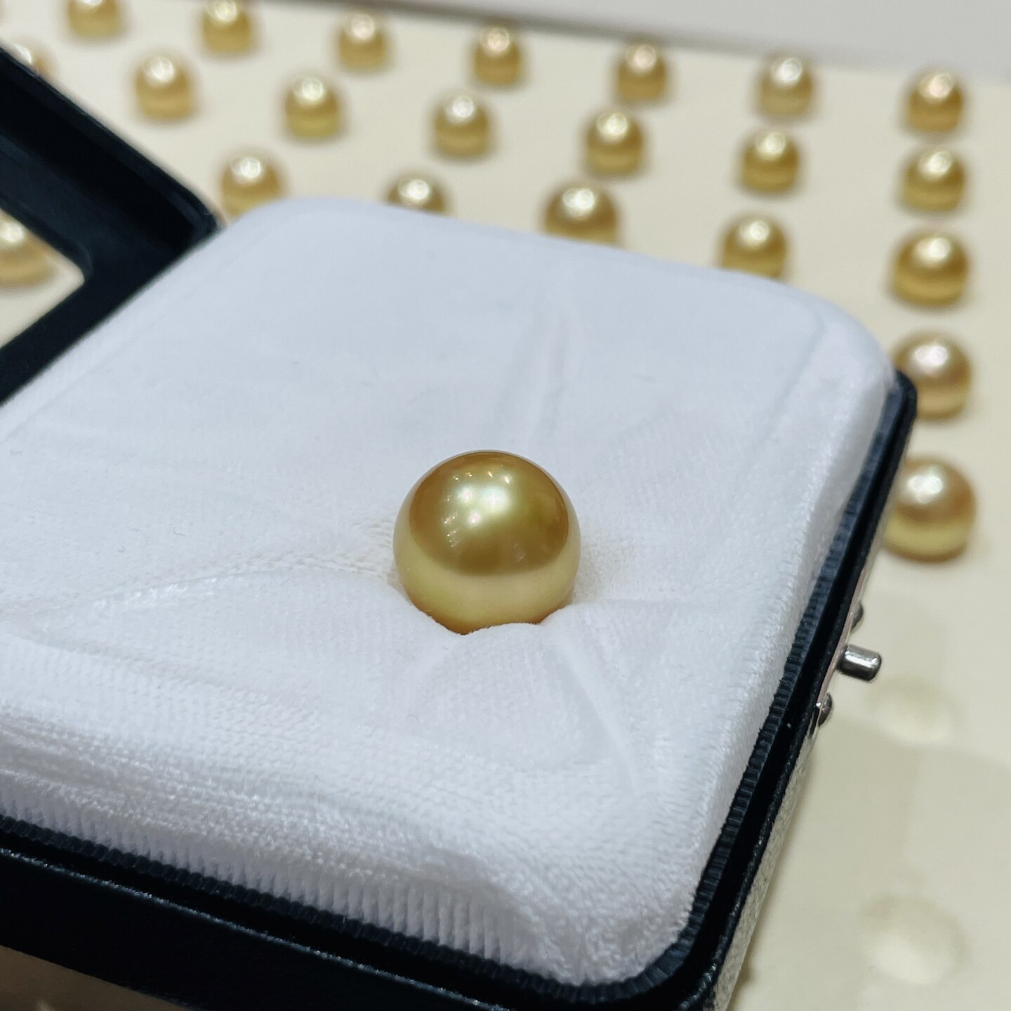 天然南洋金珠裸珠12-13MM正圆