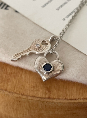 Retro Set手工制925银小众简约爱心钥匙吊坠项链情侣小众简约款