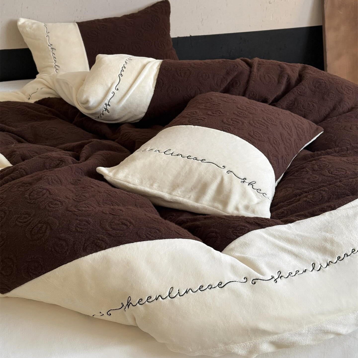 轻奢高端仿羊毛绒牛奶绒床上用品