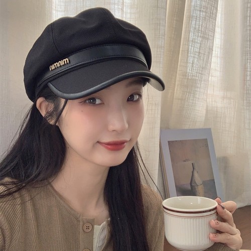 韩系逛街秋冬金属字母贝雷帽女