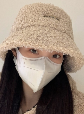 秋冬逛街羊羔毛保暖渔夫帽女