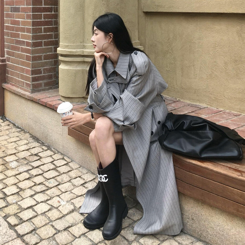日本offcat高级感条纹风衣外套女2025春秋新款宽松系带韩版中长款