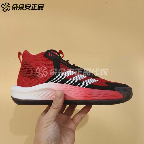 阿迪达斯男款缓震防滑耐磨篮球鞋