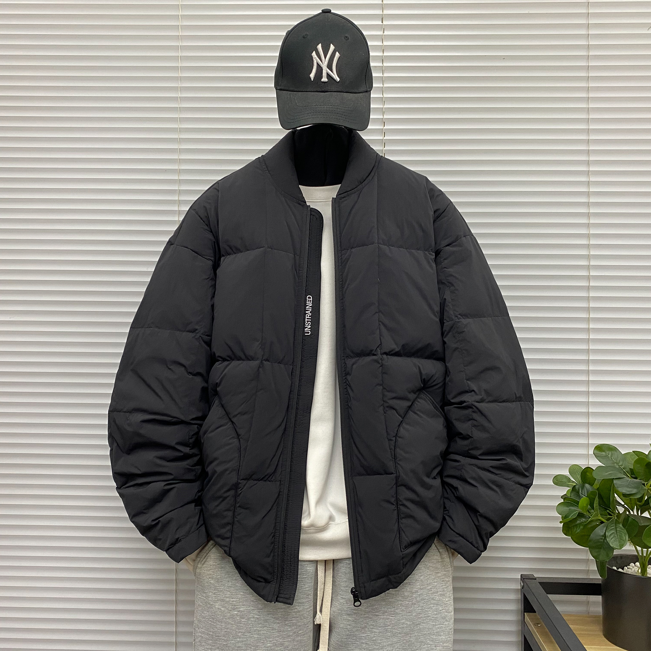 棒球领刺绣白鸭绒羽绒服男士冬季装大码青少年保暖休闲羽绒外套潮