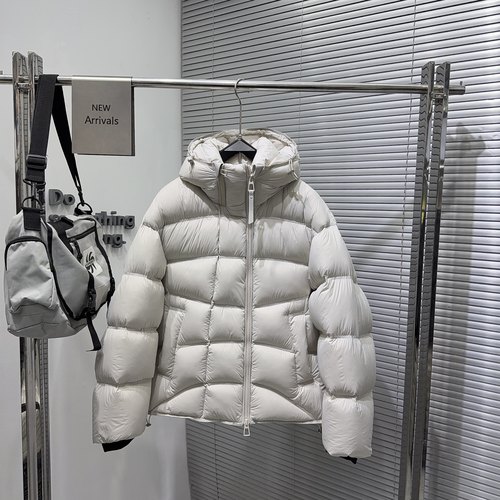 高冲绒300g泡芙连帽羽绒服男冬季高蓬松御寒90白鸭绒情侣外套5868