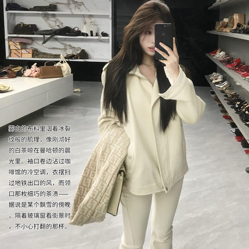 尹千金韩系奶杏色麂皮绒外套