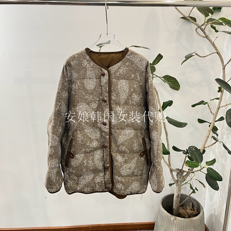 猫头鹰尚圆领系扣印花白鹅绒外套