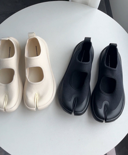 莞产好货分趾鞋女一脚蹬厚底饼干小白鞋T带松紧低帮浅口单鞋