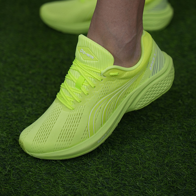 多威战神三代3代PRO跑步鞋男女新款专业碳板马拉松运动鞋MT93259