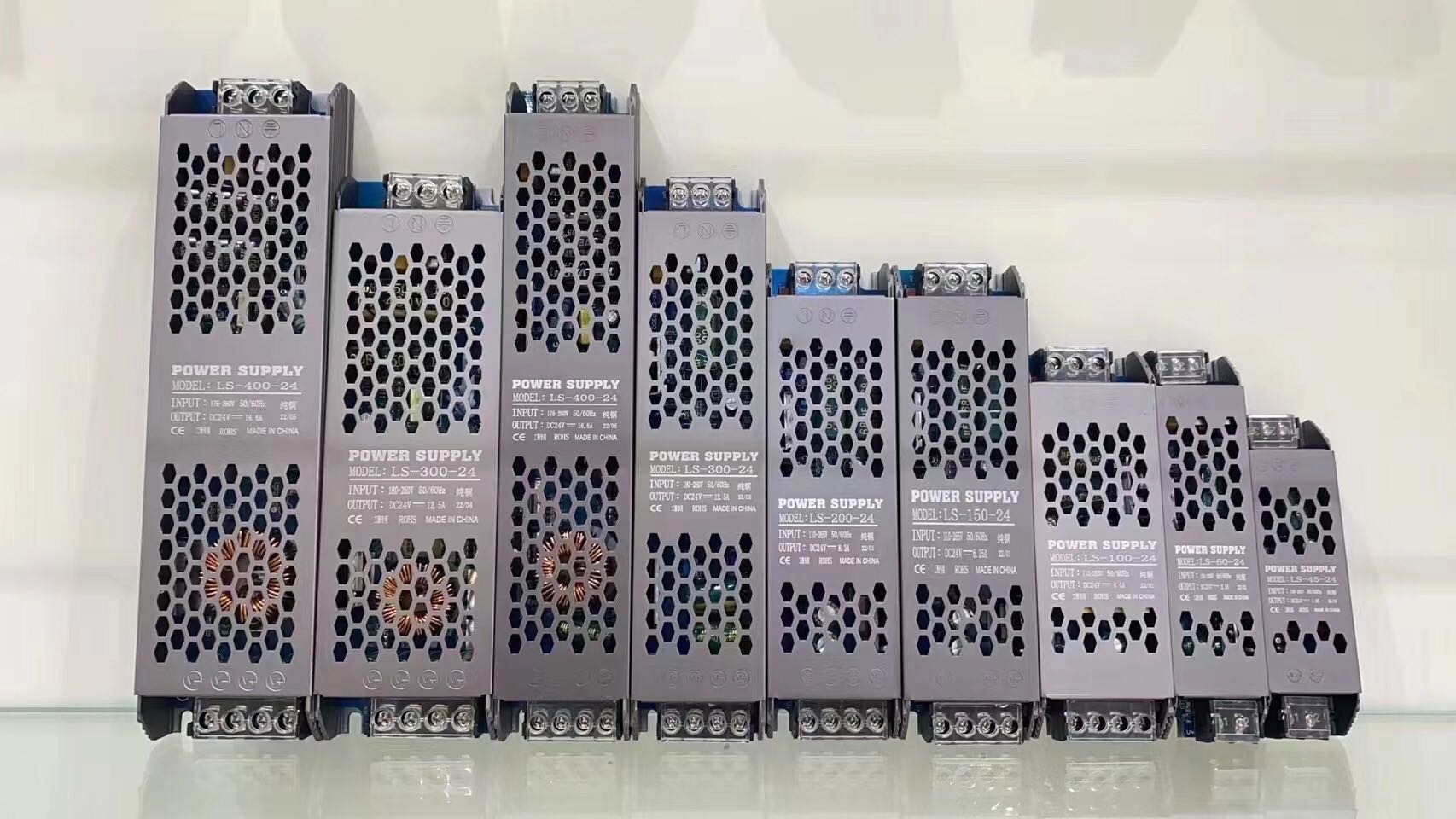 雷神LED线形灯开关电源