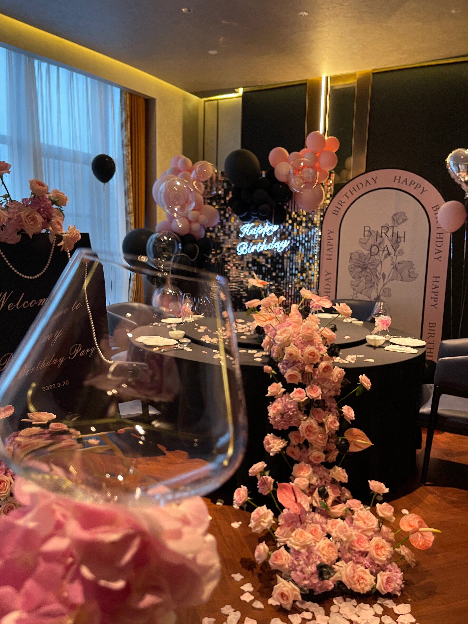 长沙网红鲜花瀑布花仿真花生日订婚宴摆件求婚道具灯牌出租背景板