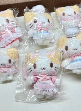 实拍-日本kitty开饭棉花糖巧克力猫咪女仆厨师毛绒公仔挂件包挂饰