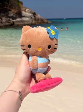日本kitty50周年夏威夷黑皮冲浪泳衣美人鱼KT猫挂件毛绒公仔挂饰