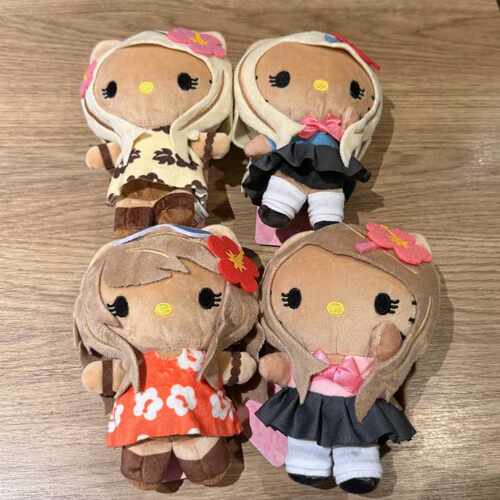 实拍-日本辣妹猫咪高校制服多色碎花裙毛绒公仔挂件心包挂饰礼物