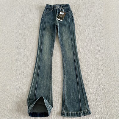 复古深蓝色微喇牛仔裤女
