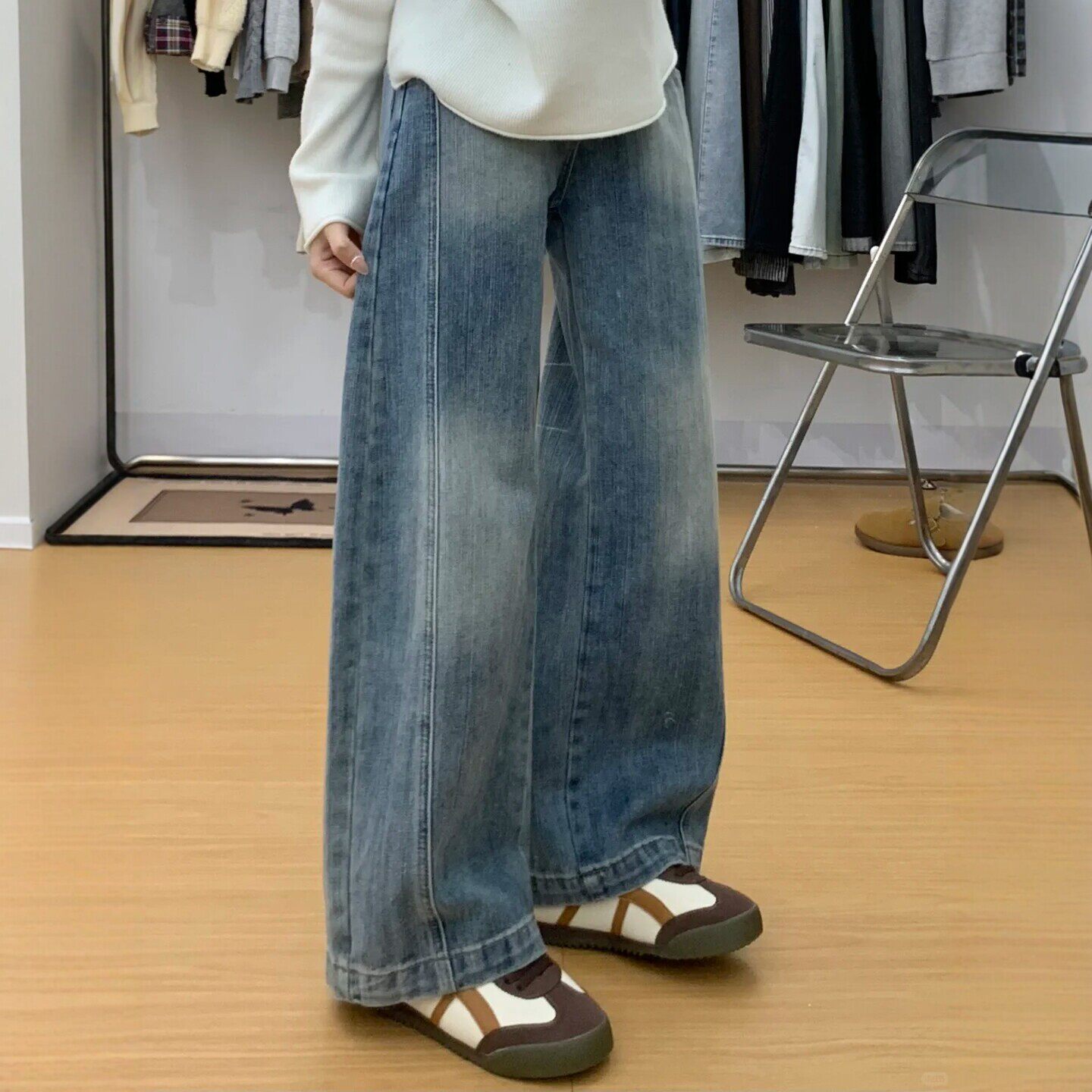 美式覆古阔腿牛仔裤女2025秋季新款春秋显瘦设计感宽松垂感弯刀裤