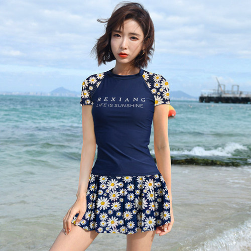 比基尼游泳衣女仙女范保守遮肚显瘦韩国ins风网红裙式泡温泉泳装