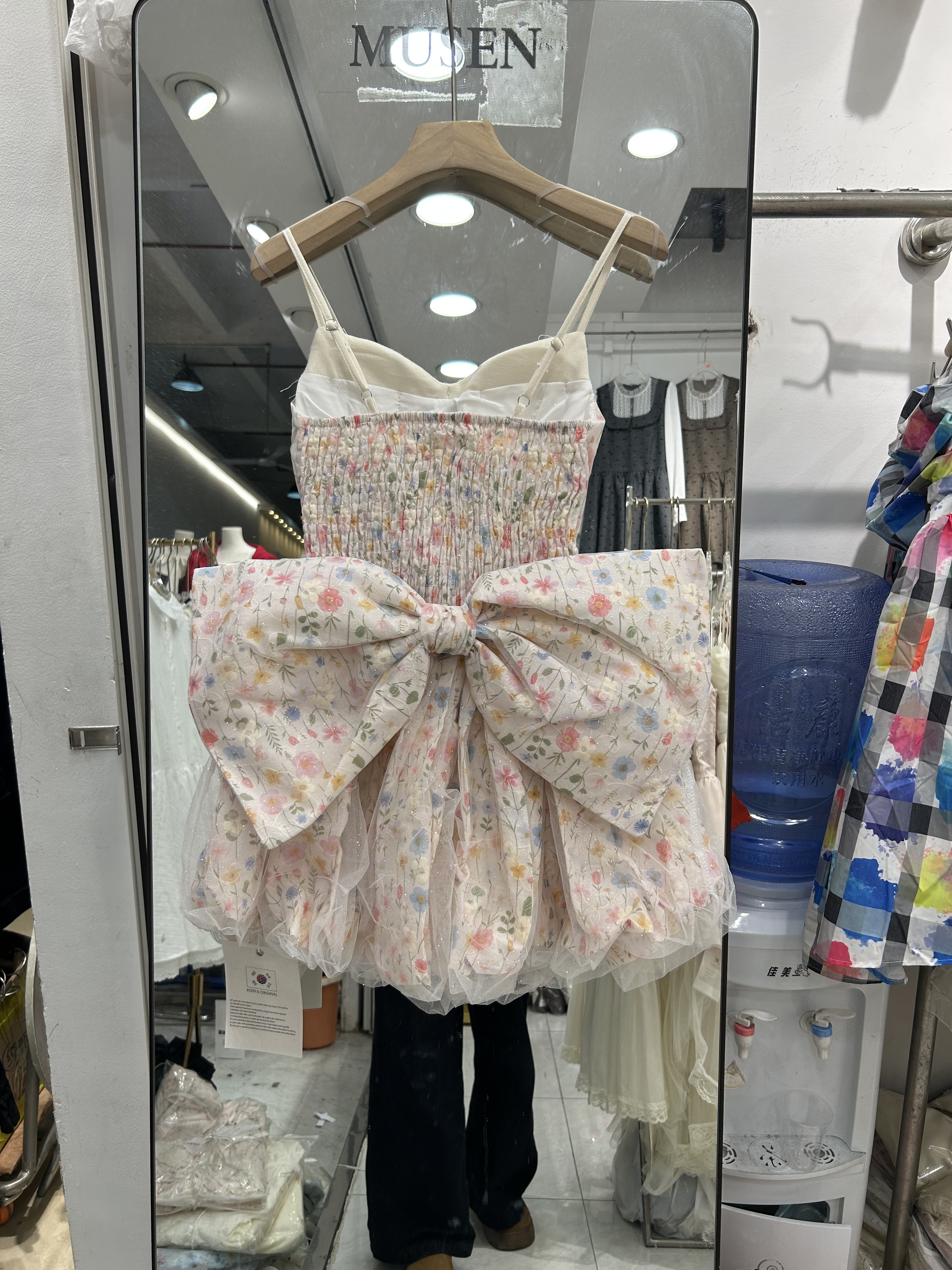 甜美风复古芭比大蝴蝶结高腰蓬蓬纱碎花吊带连衣裙色小礼服公主风