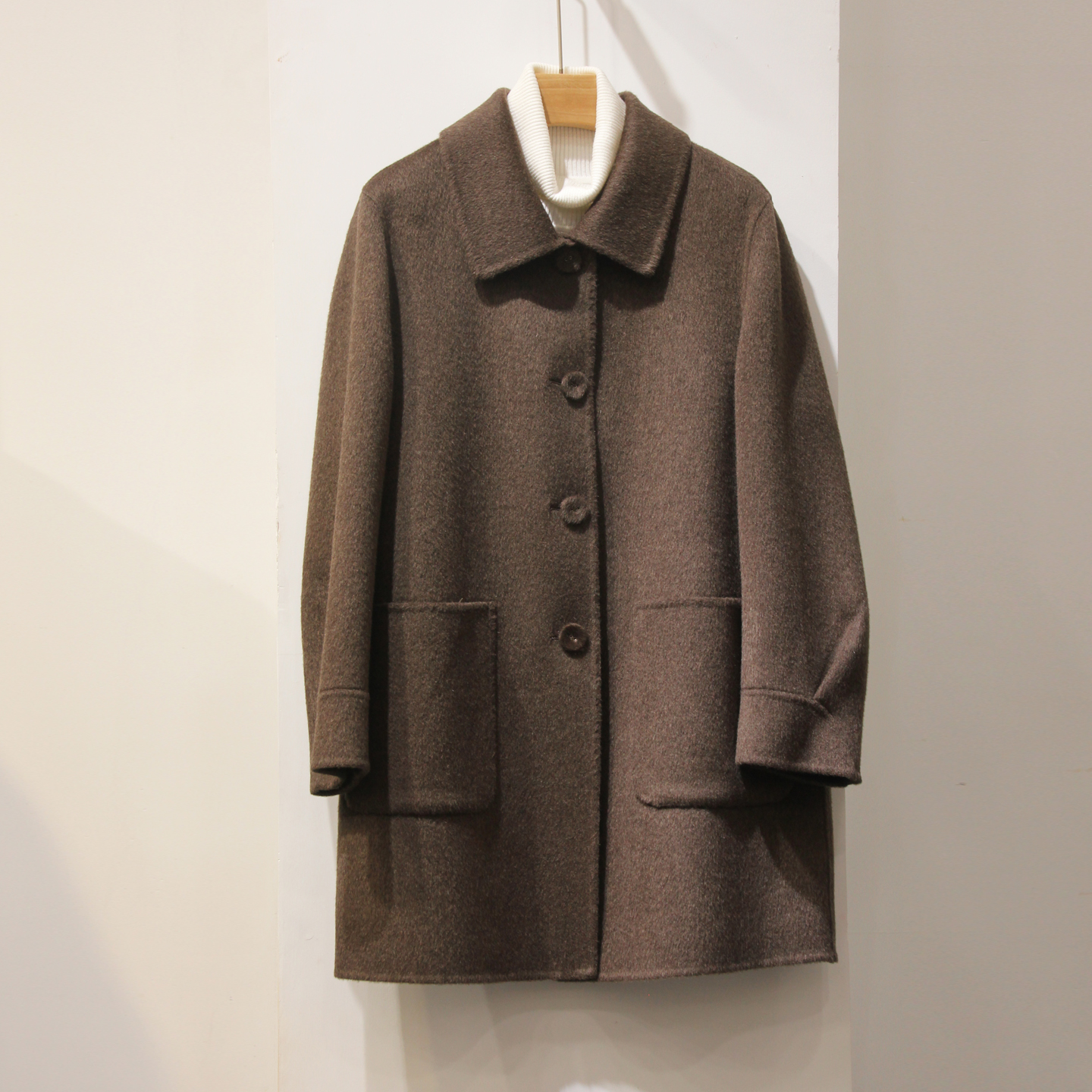 双面羊绒大衣女2025年新款中长款中老年小个子时尚妈妈装毛呢外套