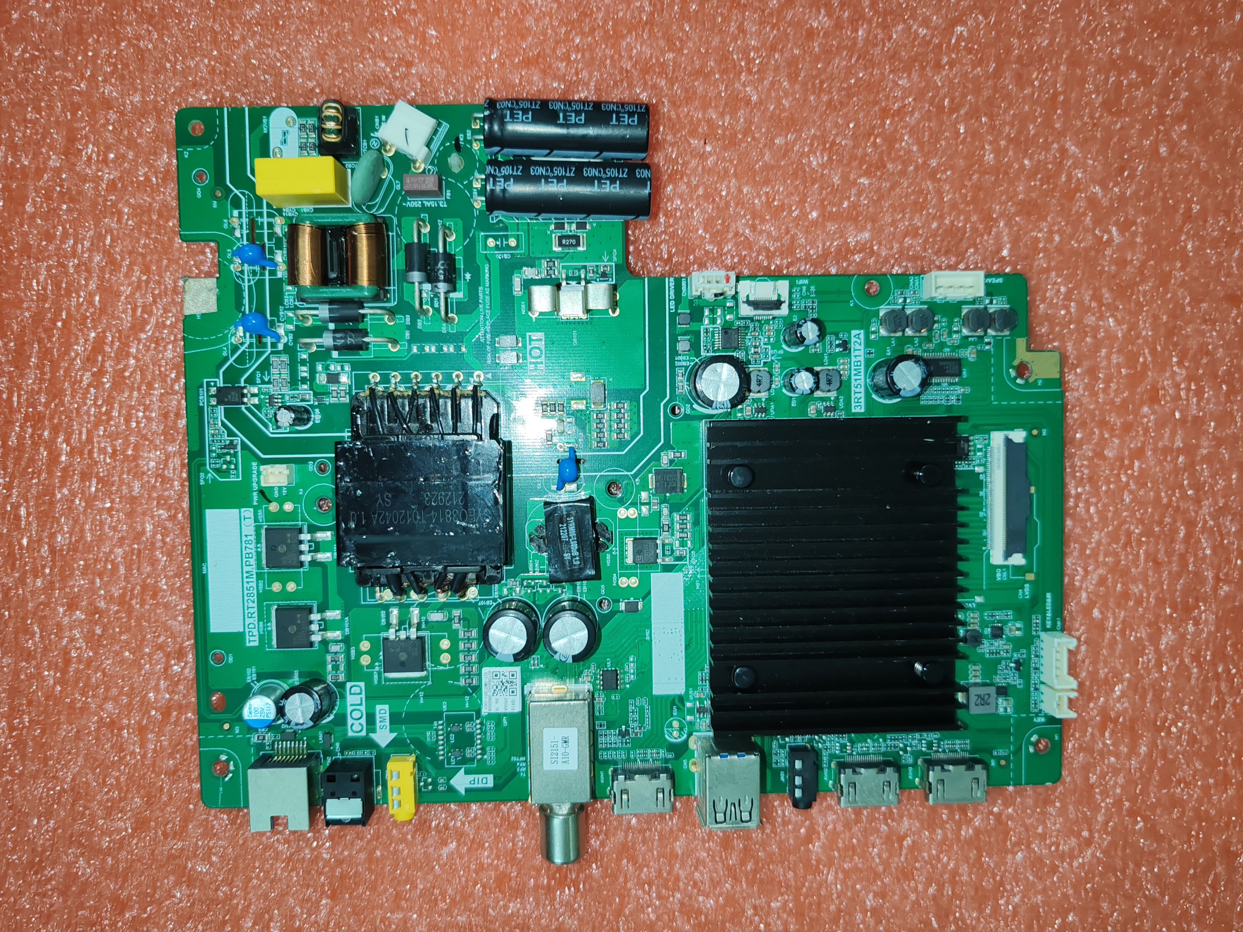 TPD.RT2851M.PB781  智能WiFi网络三合一电视机主板核对接口