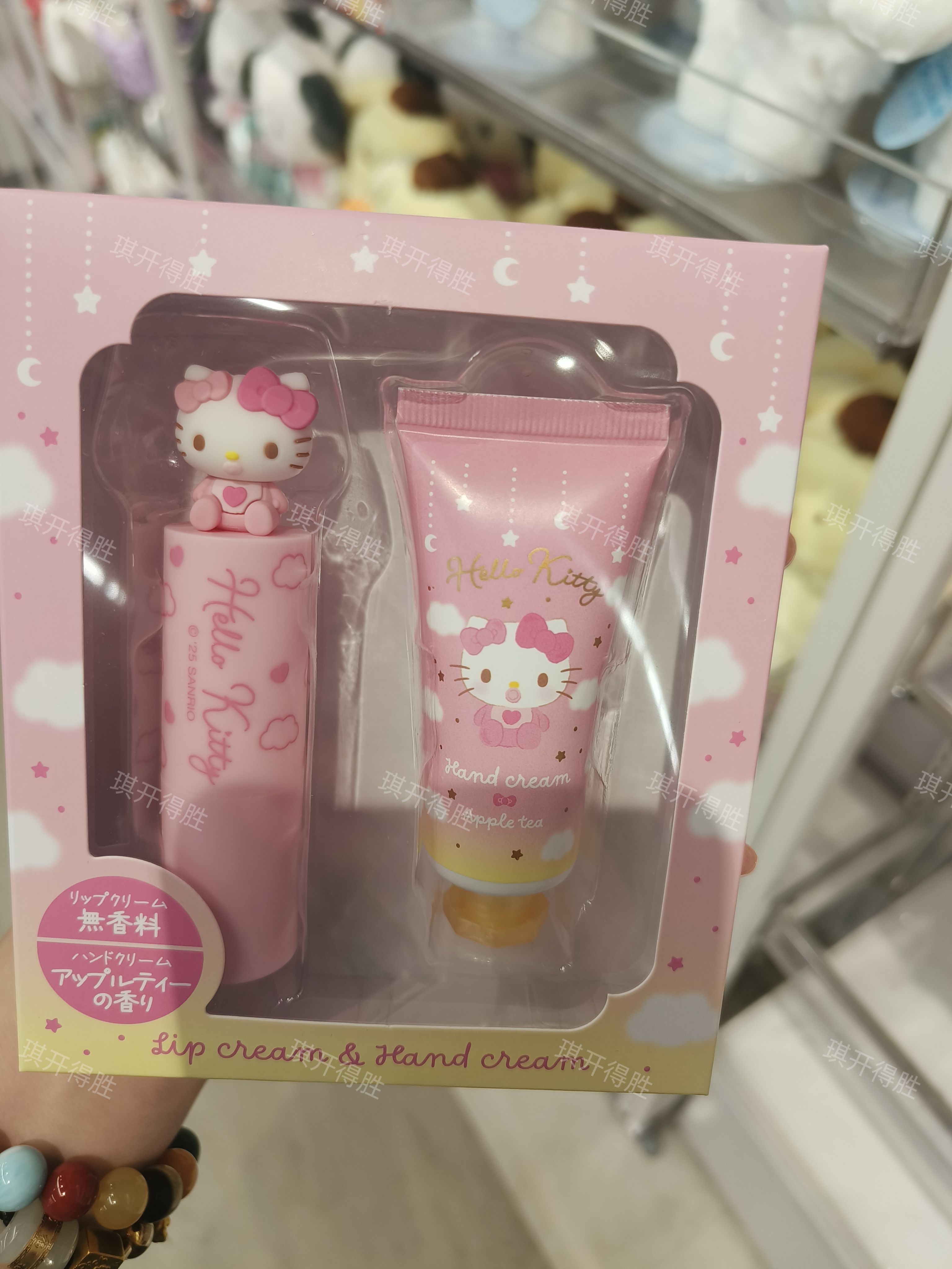 现货日本本土sanrio三丽鸥kitty美乐蒂库洛米润唇膏 护手霜套装