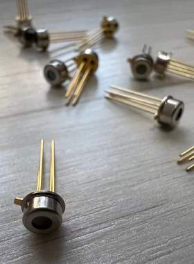 TS318-11C55金属热敏温度传感器TS318-1B0814 红外测温探头