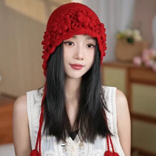 2025新款手工钩花针织帽子女秋冬甜美保暖毛线帽护耳民族风流苏帽
