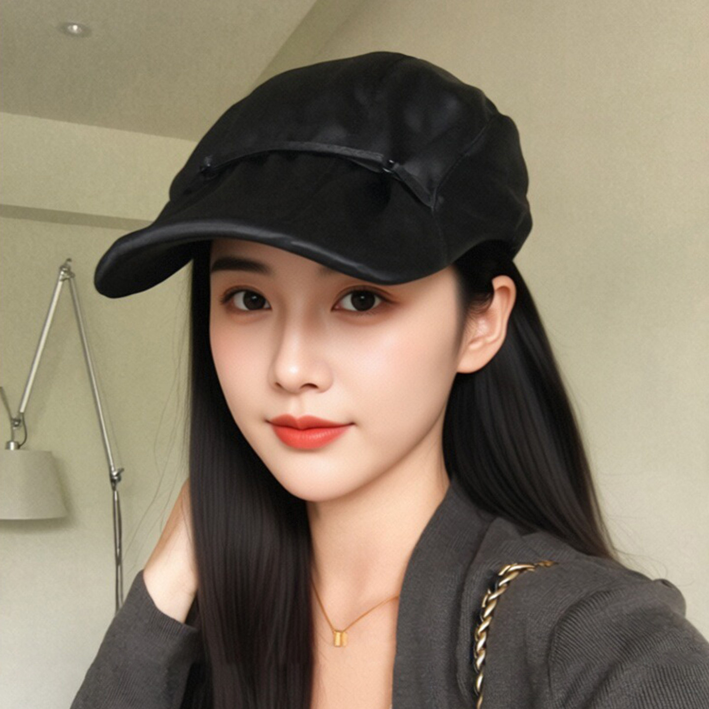 千禧风缎面显脸小女款贝雷帽