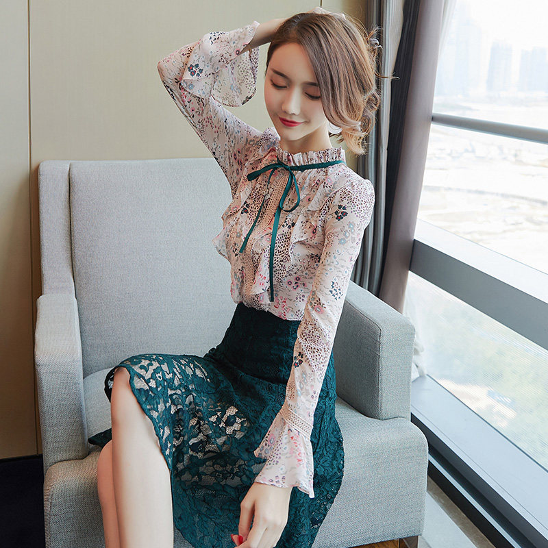 熙可儿2024春装新超仙碎花雪纺上衣女长袖百搭显瘦衬衫打底衫