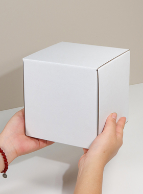 白色15x15x15cmE瓦楞飞机盒纸盒水杯礼物包装盒烘焙电商快递打包